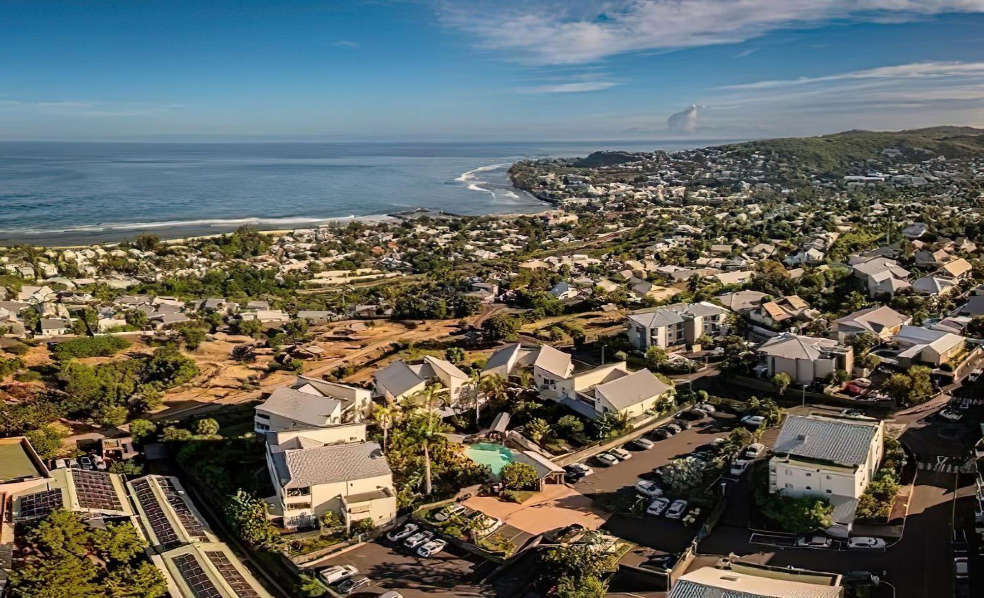 T2 Classe 4 Etoiles Avec Jardin, Piscine, Vue Mer A Saint-Gilles-Les-Bains エクステリア 写真