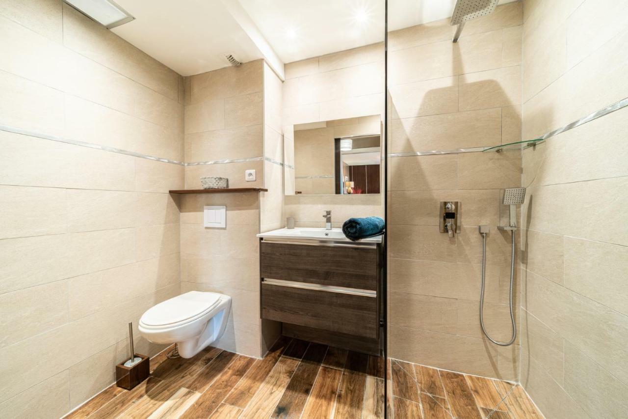 T2 Classe 4 Etoiles Avec Jardin, Piscine, Vue Mer A Saint-Gilles-Les-Bains エクステリア 写真